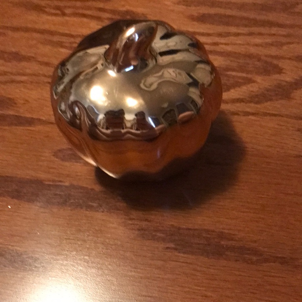Pumpkin Decor - Picture 3 of 6